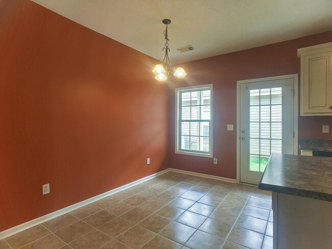 Building Photo - 12945 Garden Creek Ln