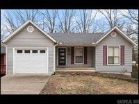 Building Photo - 102 Pin Oak Cove