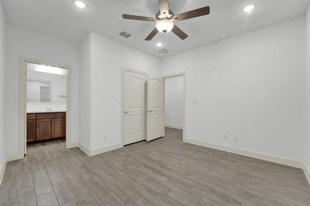 Building Photo - 117 Community Dr