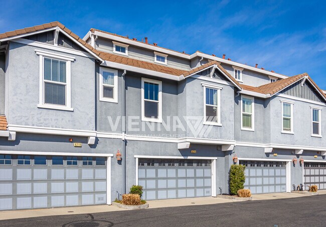 Building Photo - 6216 Lonetree Blvd