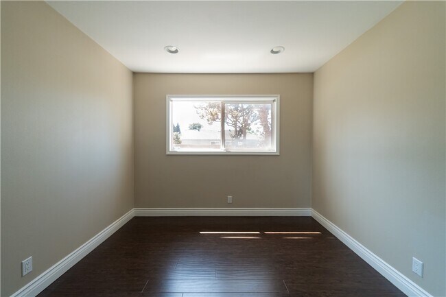 Building Photo - 14712 Emerywood Rd