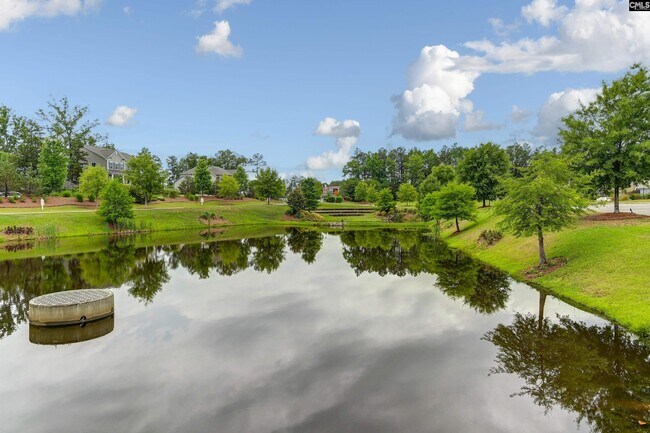 Building Photo - 5 Mapleline Ct