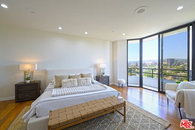 Building Photo - 10601 Wilshire Blvd