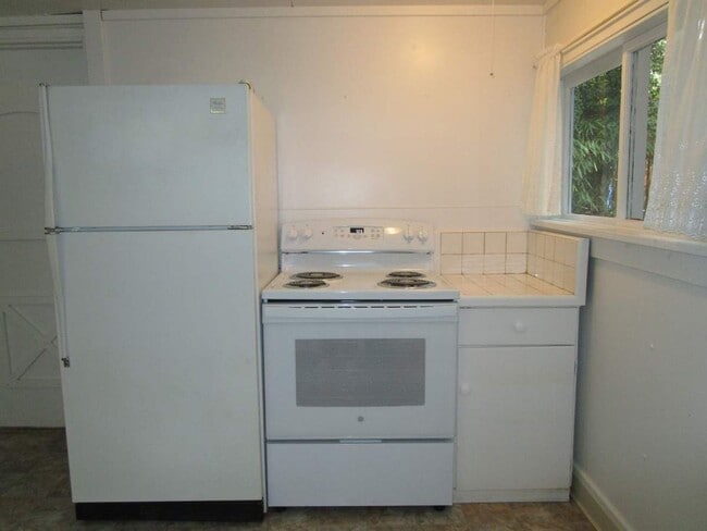 Building Photo - Waterfront Cottage in Gig Harbor