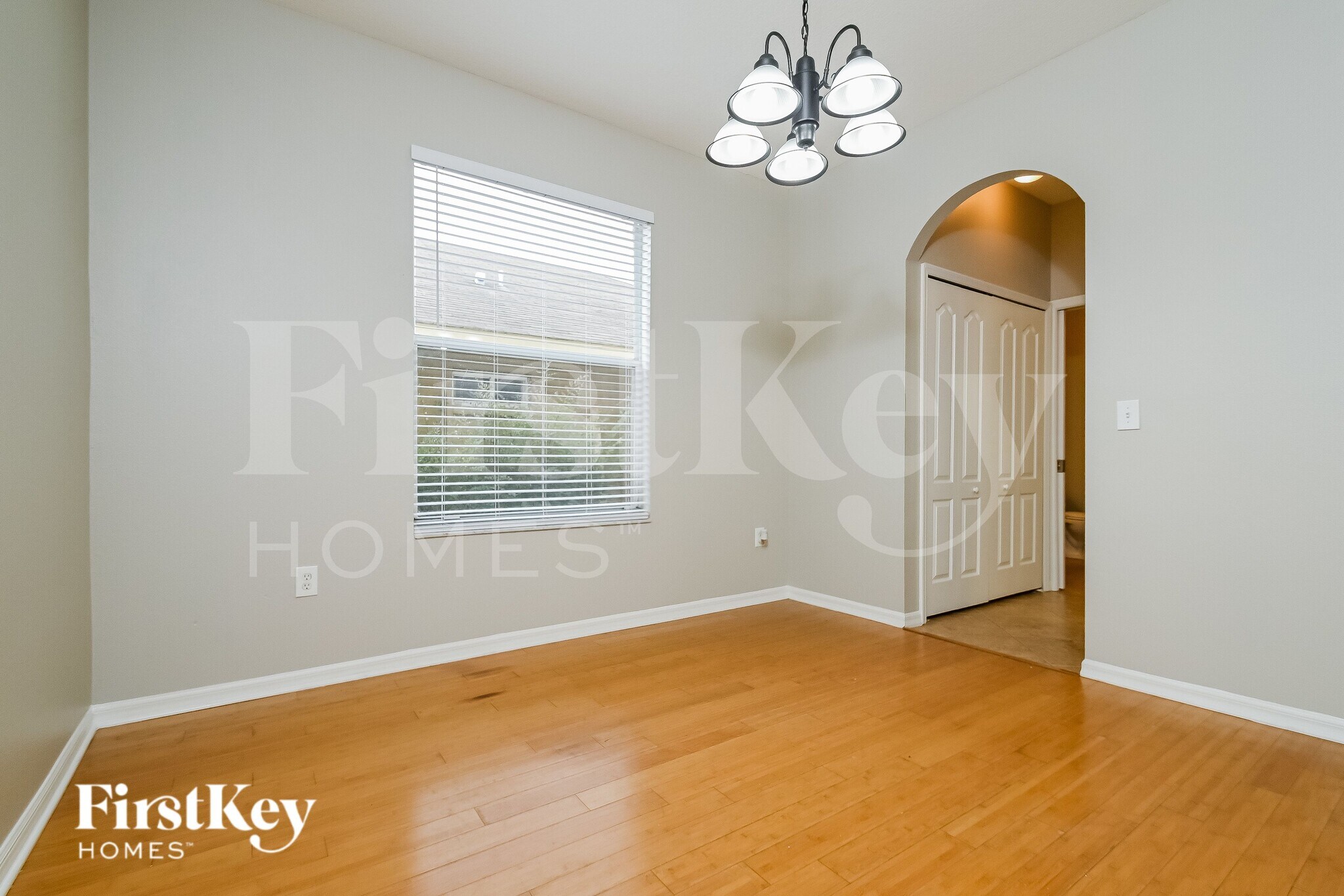 Building Photo - 12762 Standbridge Dr