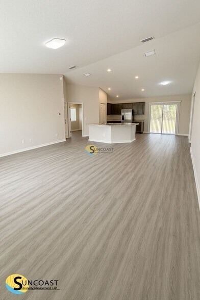 Building Photo - 16755 SW 50th Cir