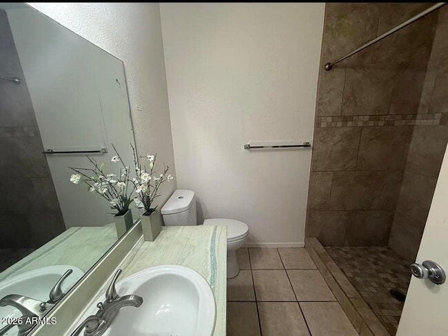 Building Photo - 1132 Paseo Juanita