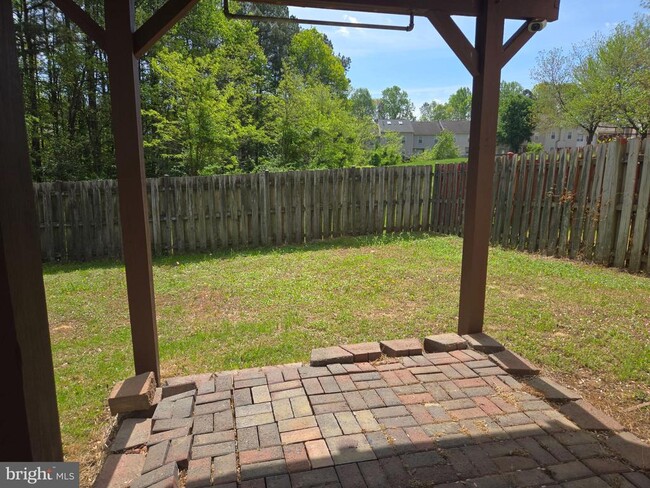 Building Photo - 206 Park Brook Ct