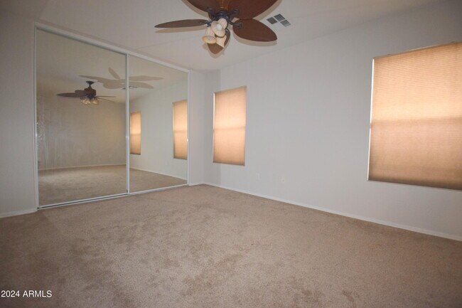 Building Photo - 2797 E Mineral Park Rd