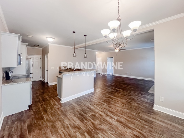 Building Photo - 240 Cecil Way