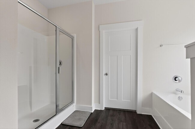 Building Photo - 1110 Shoal River Dr