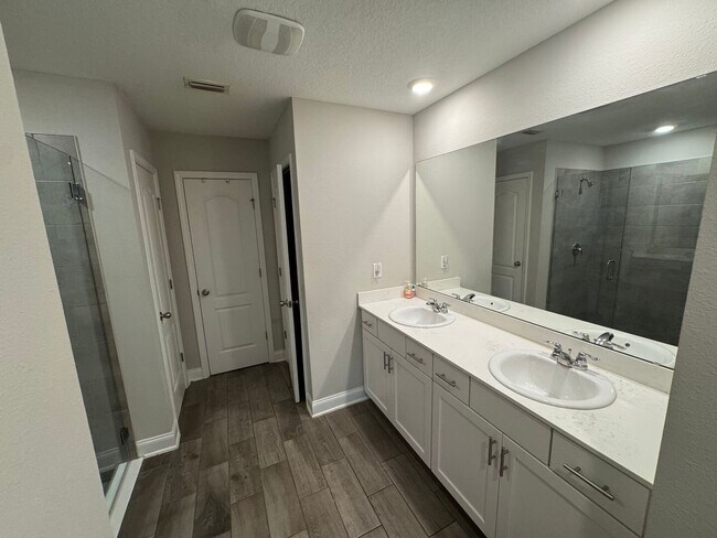 Building Photo - Spacious 4BR/3BA Home in Sawmill Branch at Palm Coast Park! Pool, Tennis & Fitness Center! Pet Fr...
