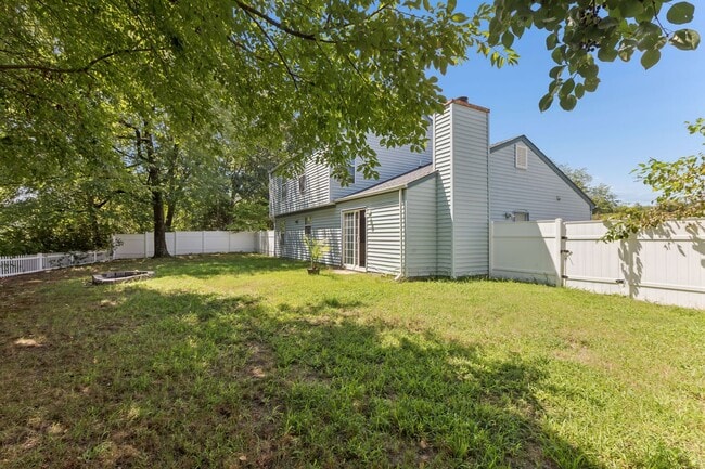 Building Photo - 5 Longleaf Ct