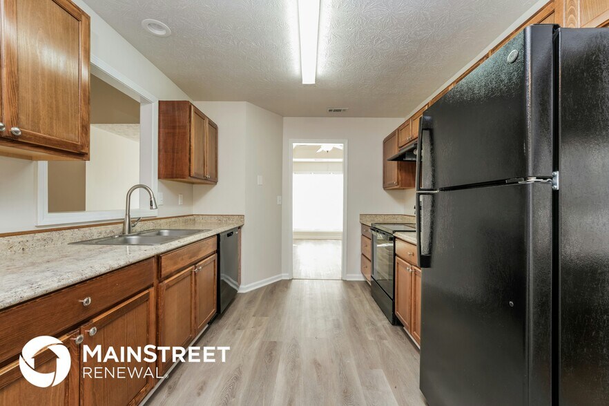 Building Photo - 220 Alcovy Way