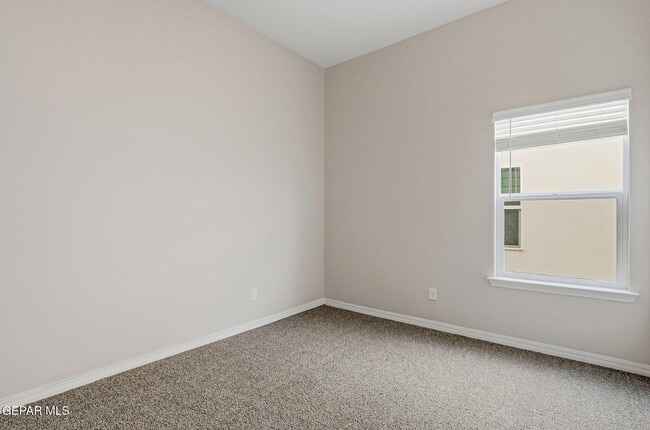 Building Photo - 13349 Cinderford Ave