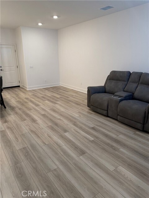 Building Photo - 3930 Lavine Wy
