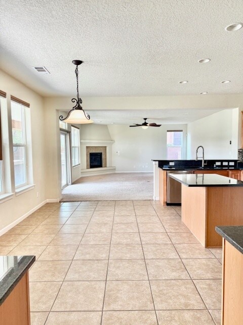 Building Photo - 15 Los Miradores Dr NE
