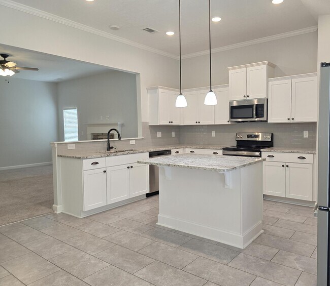 Building Photo - 1293 Elbron Dr