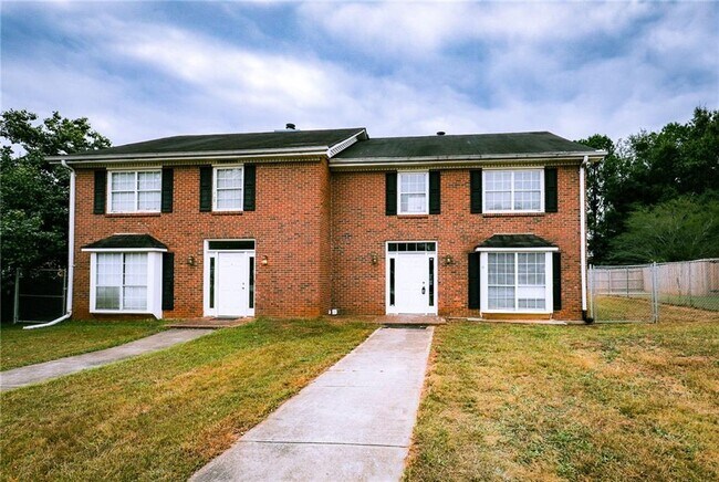 Primary Photo - 2133 Hickory Bend SE