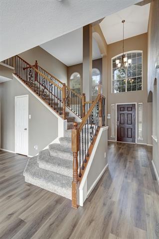 Building Photo - 9817 Bradford Grove Dr