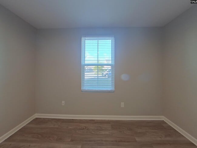Building Photo - 513 Scribes Ln