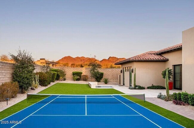 Building Photo - 8900 E Sands Dr