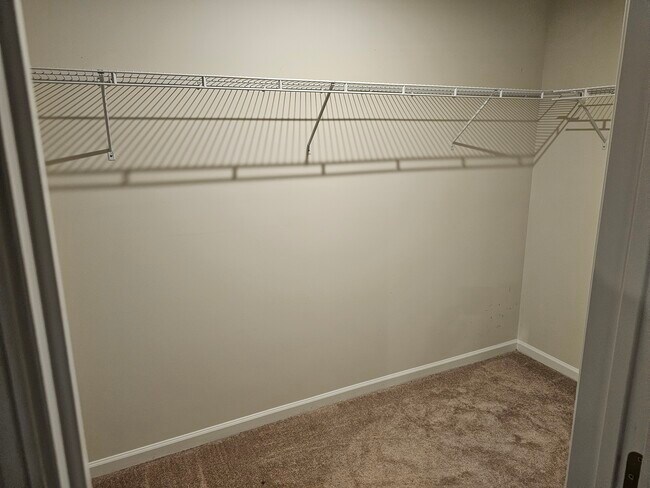 Building Photo - 203 Bowline Dr