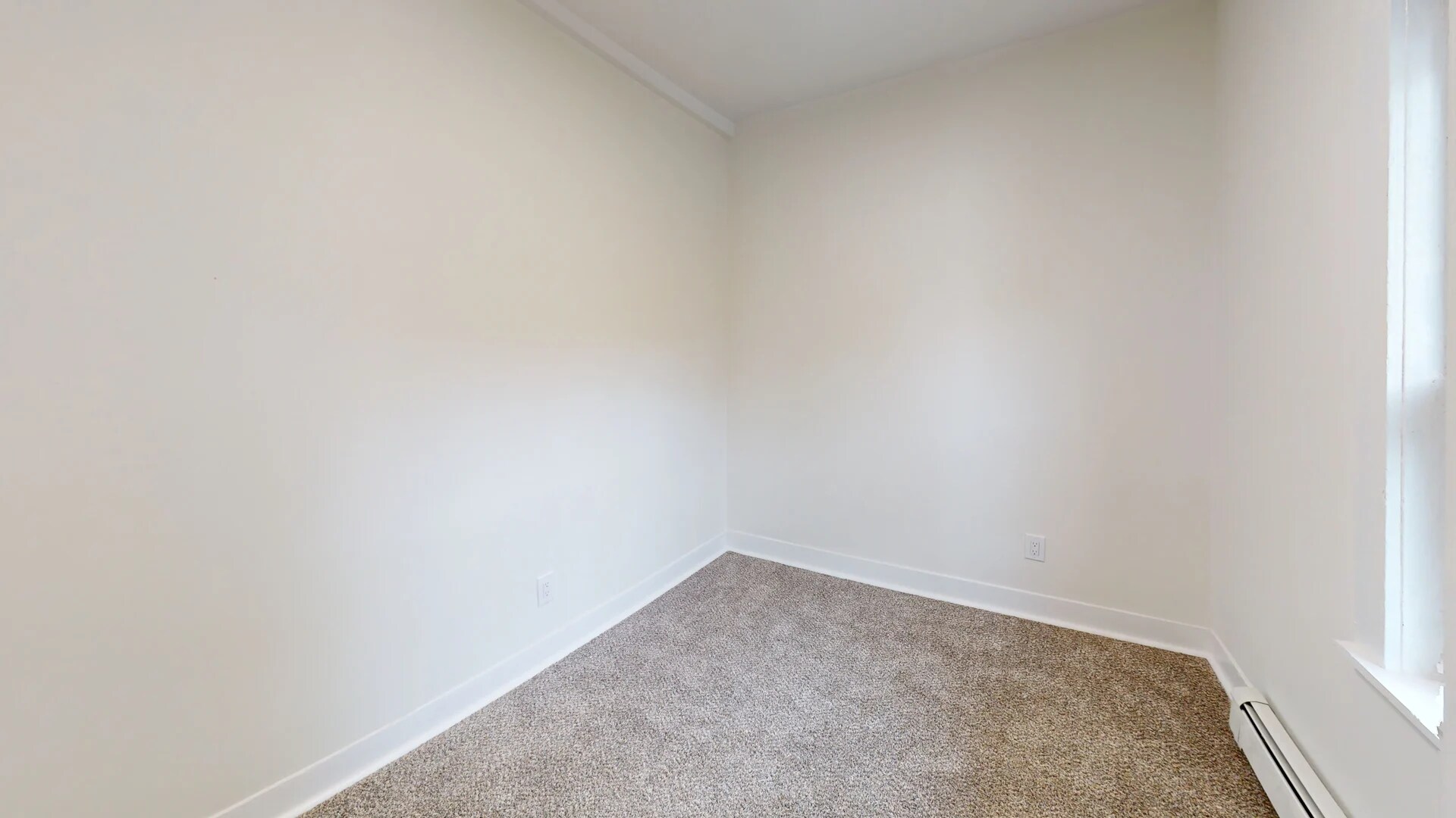 Building Photo - 71 Water St