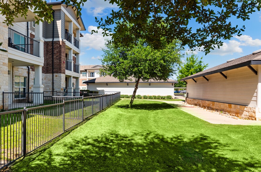 Building Photo - Adair Onion Creek
