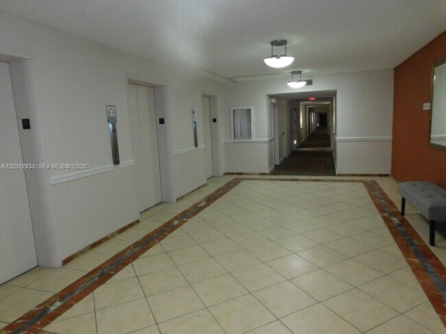 Building Photo - 5401 Collins Ave