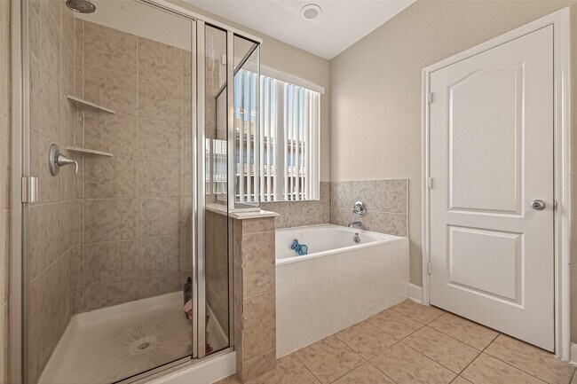 Building Photo - 4418 Brinton Saddle Ln