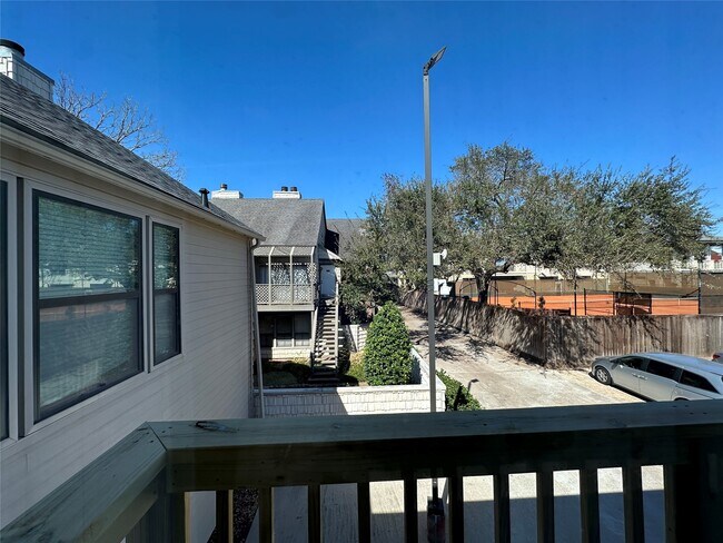 Building Photo - 2829 Timmons Ln