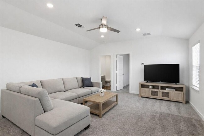 Building Photo - 220 Century Plant Rd