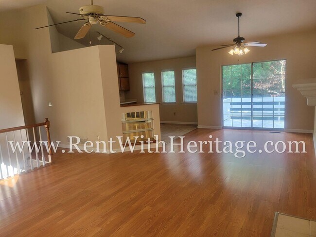 Building Photo - WOW!!!! GREAT HOME WITH PARTIAL FINISHED B...