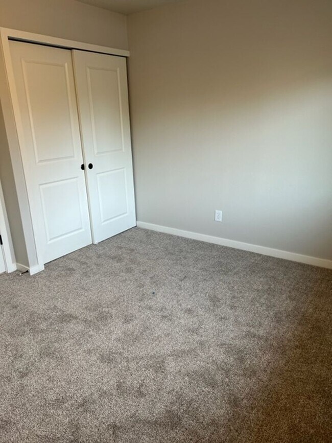 Building Photo - Park Place