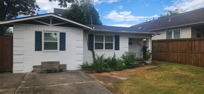 Building Photo - 1207 Archer St