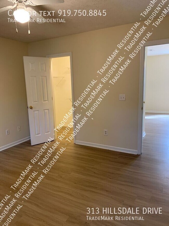 Building Photo - 313 Hillsdale Dr