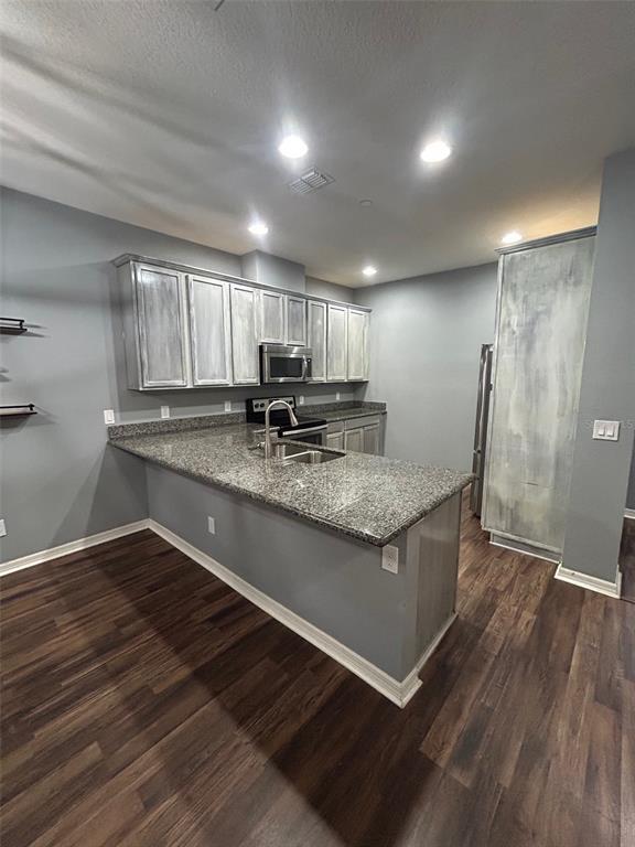 Building Photo - 106 Zamora Pl