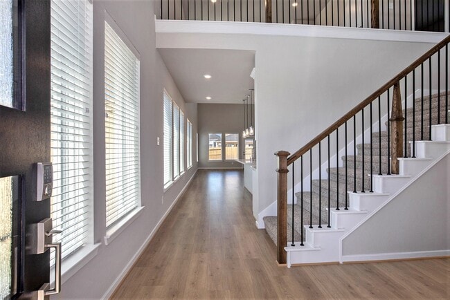 Building Photo - 21654 Lampeter River Ln