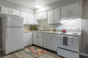 Interior Photo - Prime at Uptown