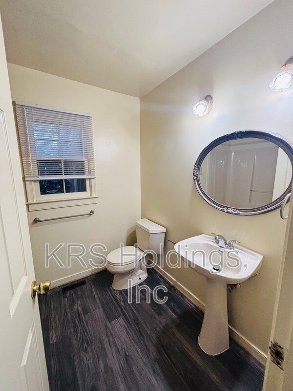 Building Photo - 12703 Mill Forest Ct