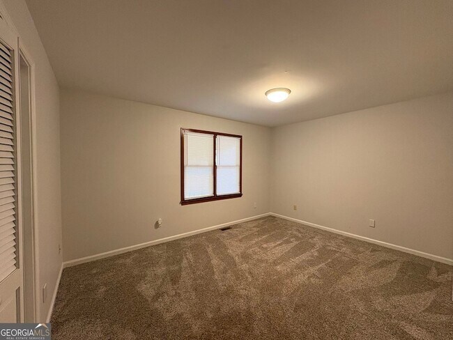 Building Photo - 7257 Rocky Ln