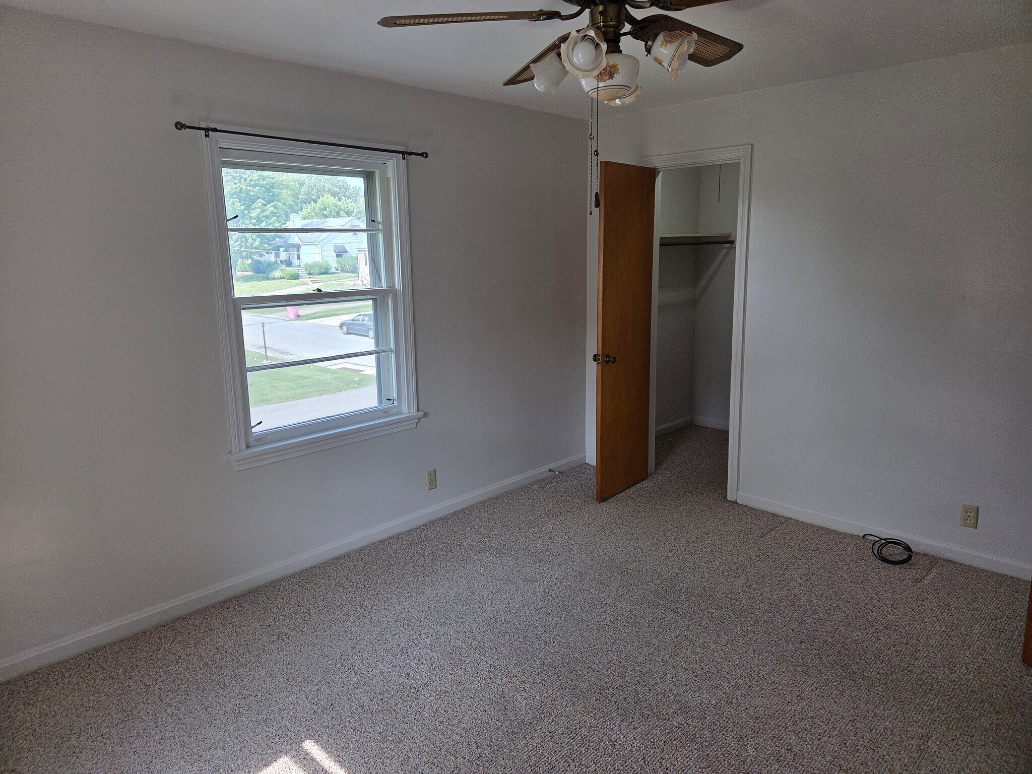 Closet access - 420 Muth Rd