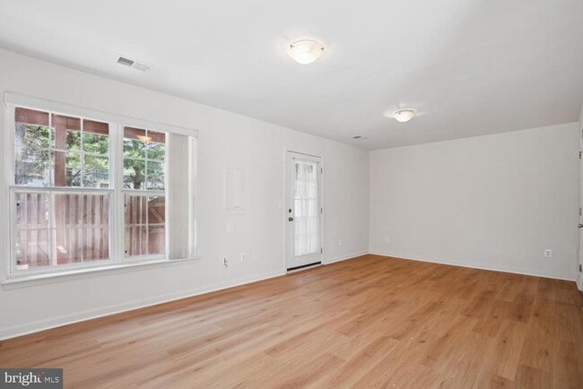 Building Photo - 4172 Zinnia Ln