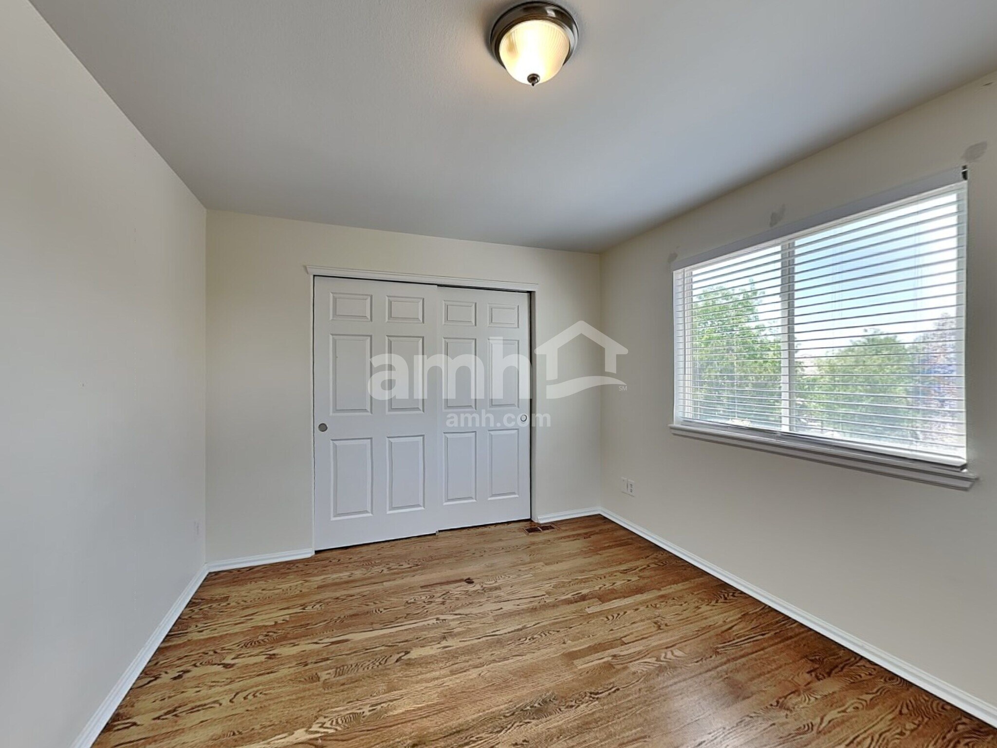 Building Photo - 11852 Altura St