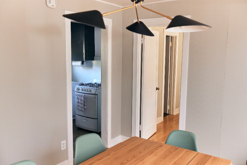 Building Photo - 141 Roselawn Pl