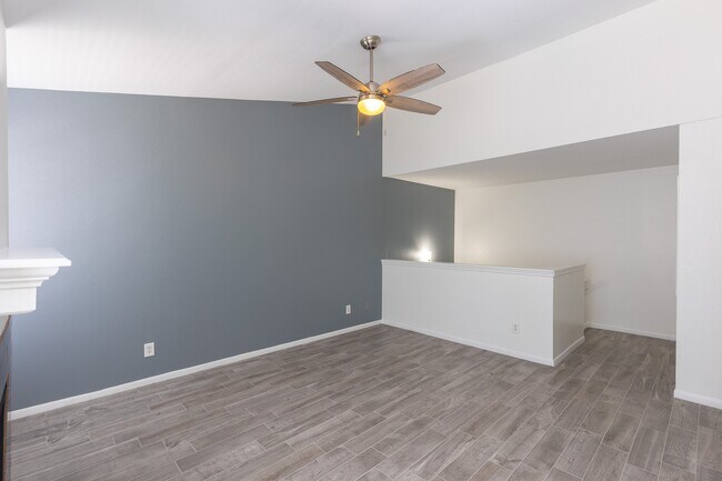Building Photo - 14600 Fonmeadow Dr