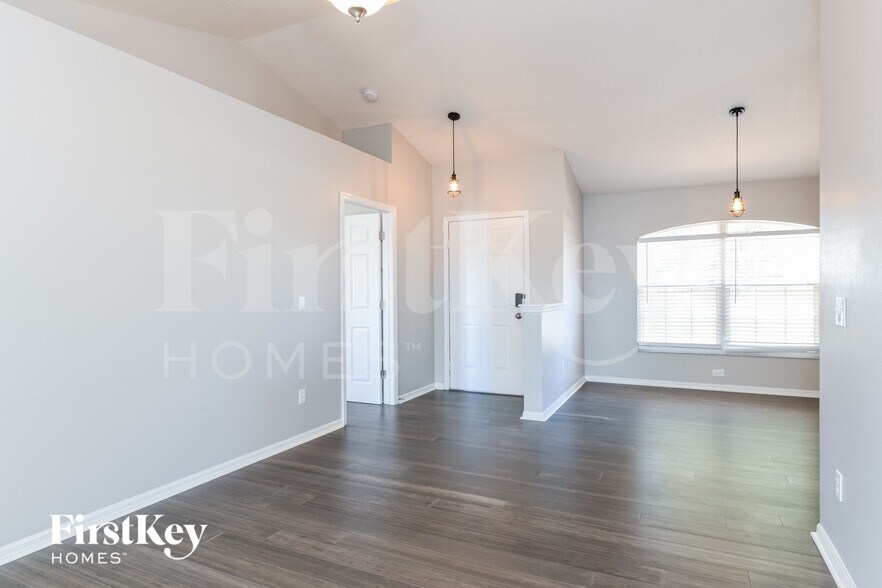 Building Photo - 1118 Windy Bluff Dr