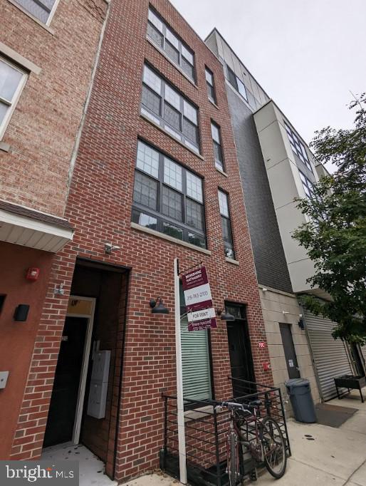 Building Photo - 1524 Ridge Ave