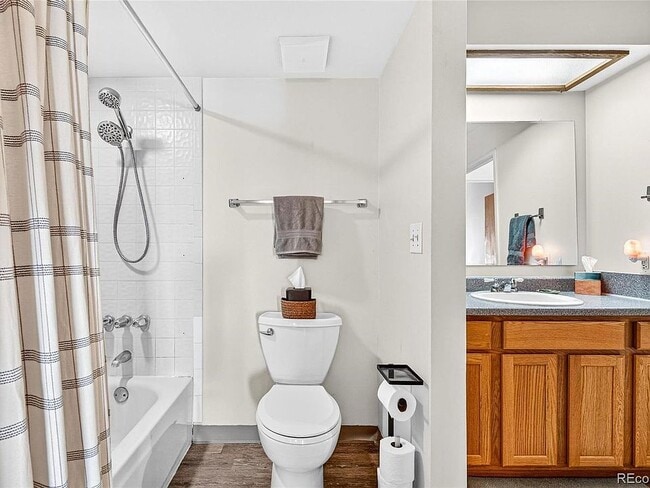 Building Photo - 7420 E Quincy Ave